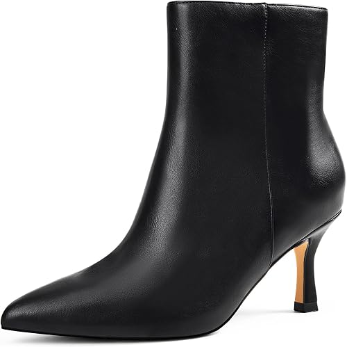 Black pointed-toe ankle boots