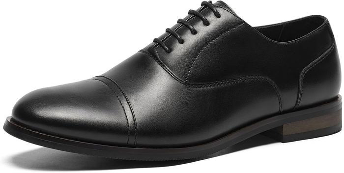 Black Oxford dress shoes for Stan Smith American Dad look